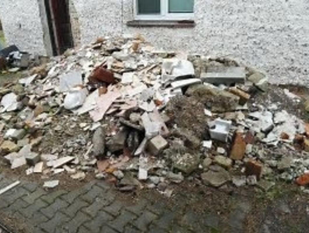 Naložení a odvoz suti na sběrný dvůr