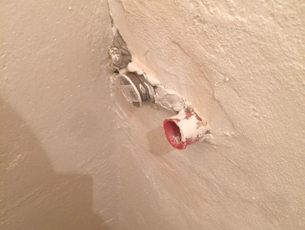 Udelat instalaterske pripojeni na pracku