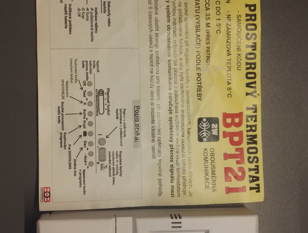 Bezdrátový prostorový termostat