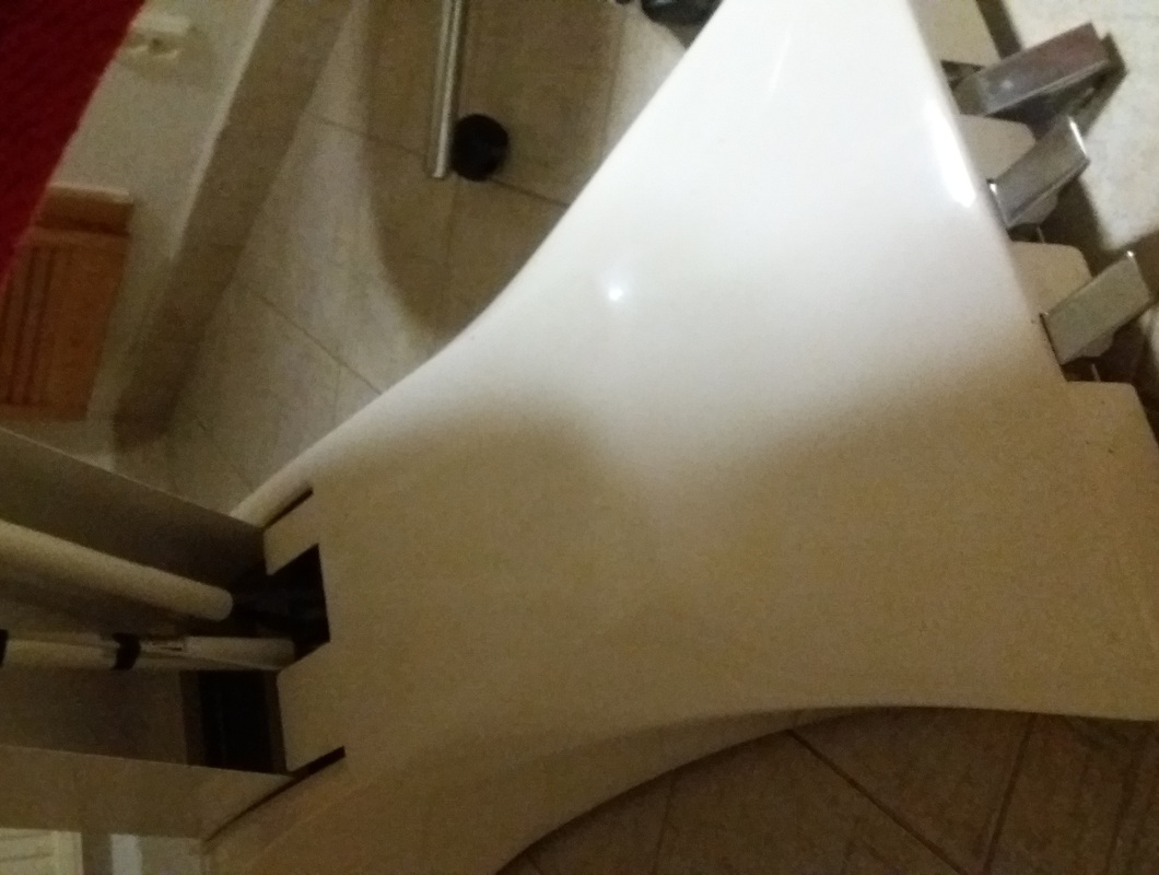 Oprava hydrauliky na lehátku