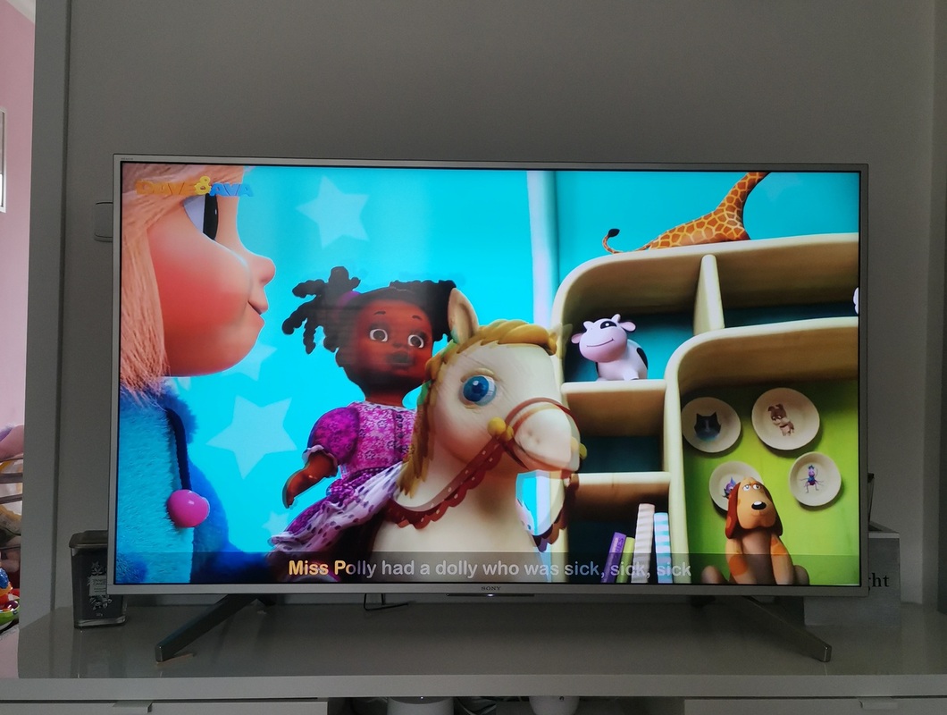Pověsit televizi na stěnu