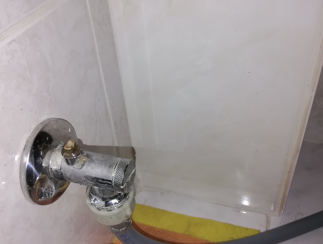 Výměna ventilu přívodní vody do pračky