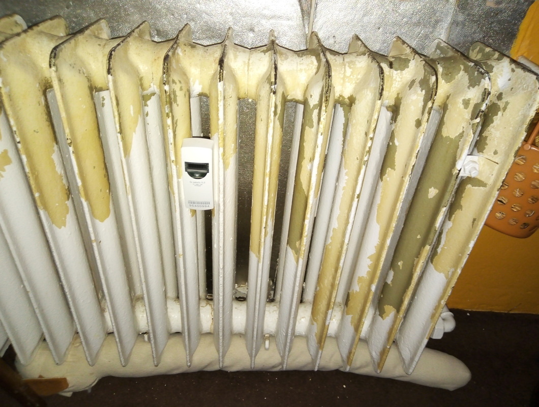 Renovace starych radiátorů, odstranění starého nátěru