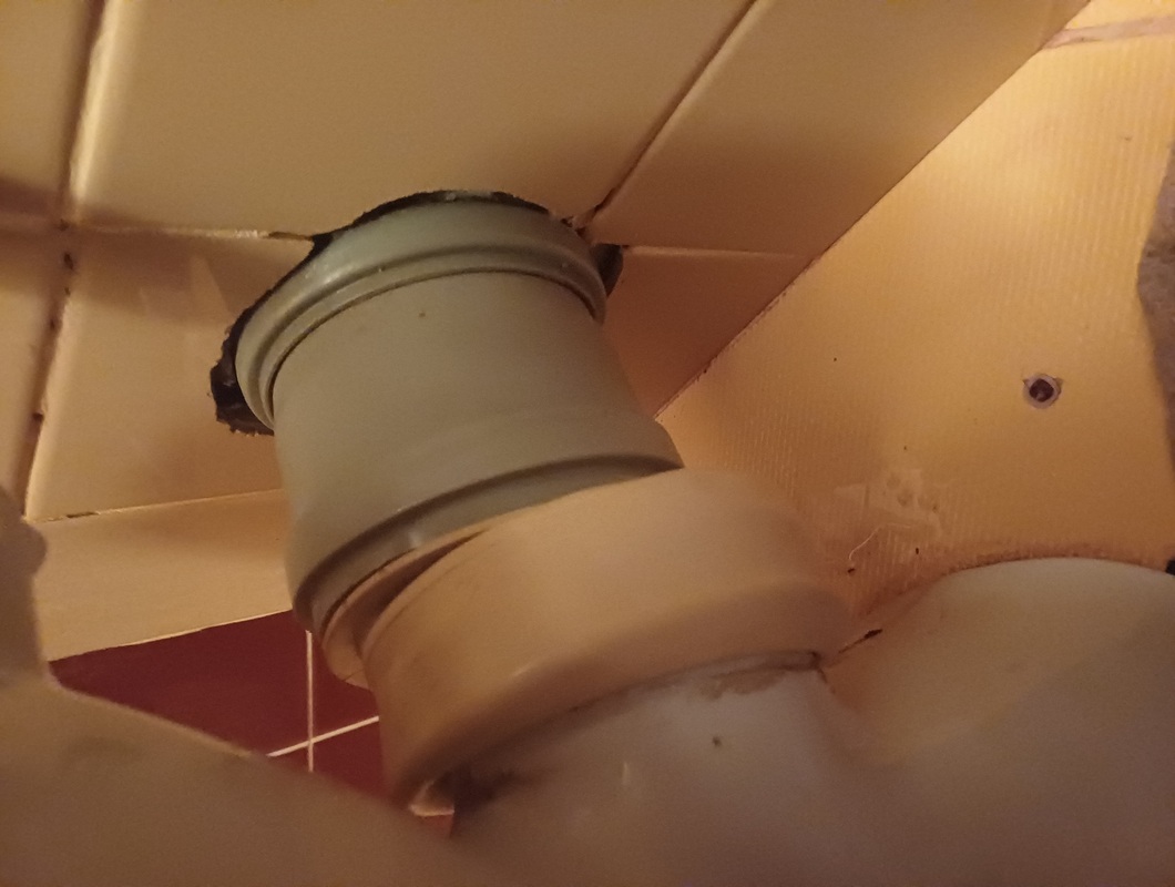 Oprava netěsnīciho odpadu wc