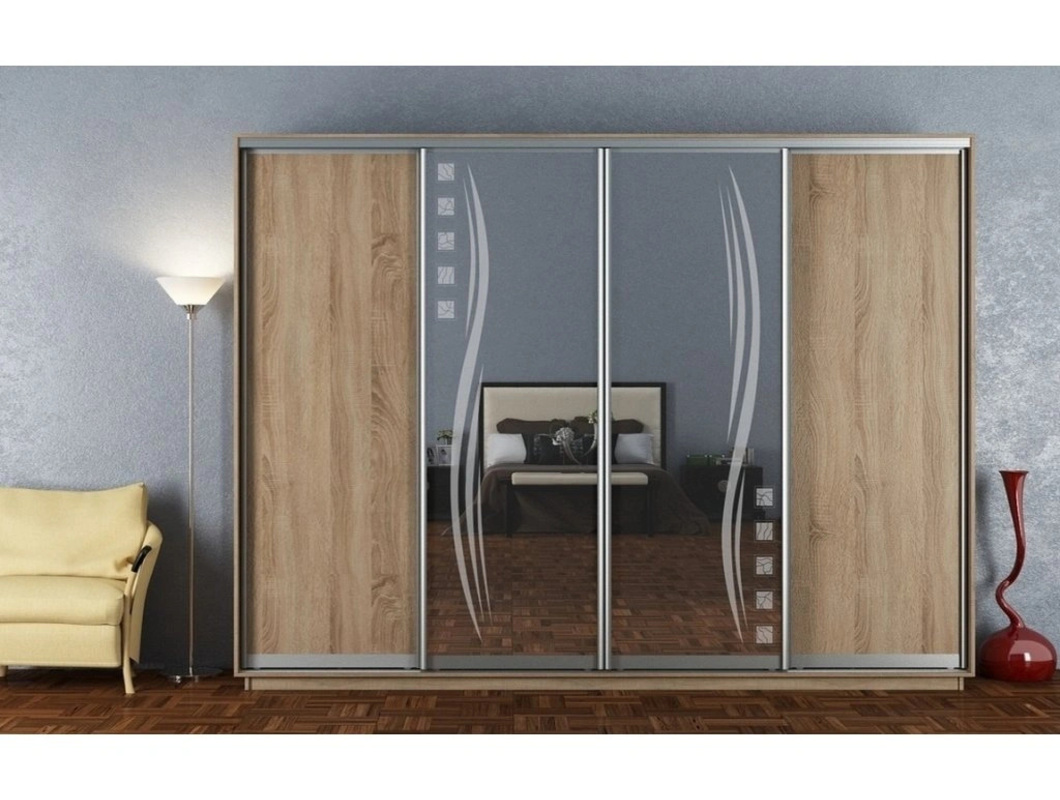 Montáž velké šatní zrcadlové skříně, rozměr 300x220x60
