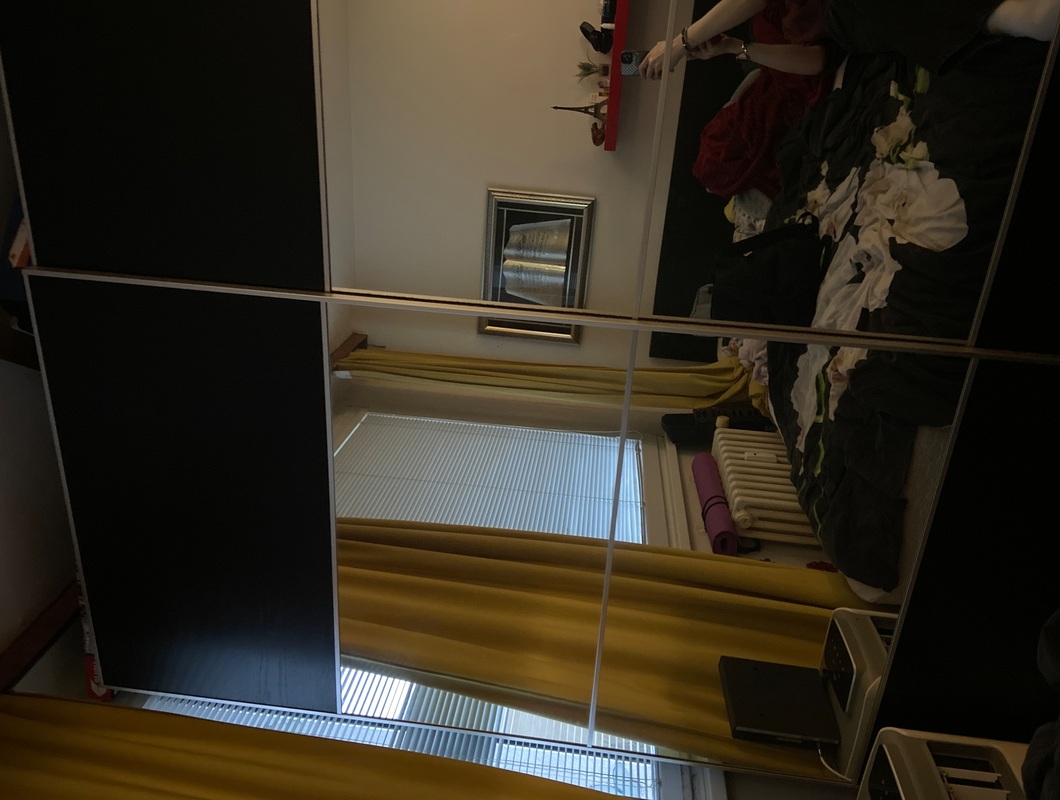 Skříň z ikei - drhnou posuvné dveře